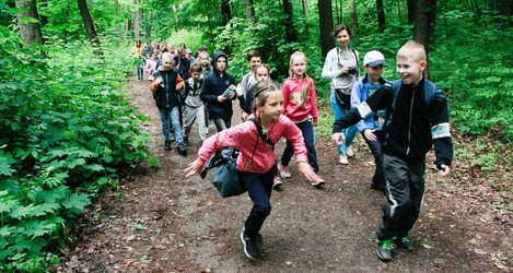 Позитивный выпускной на природе с Мандривником