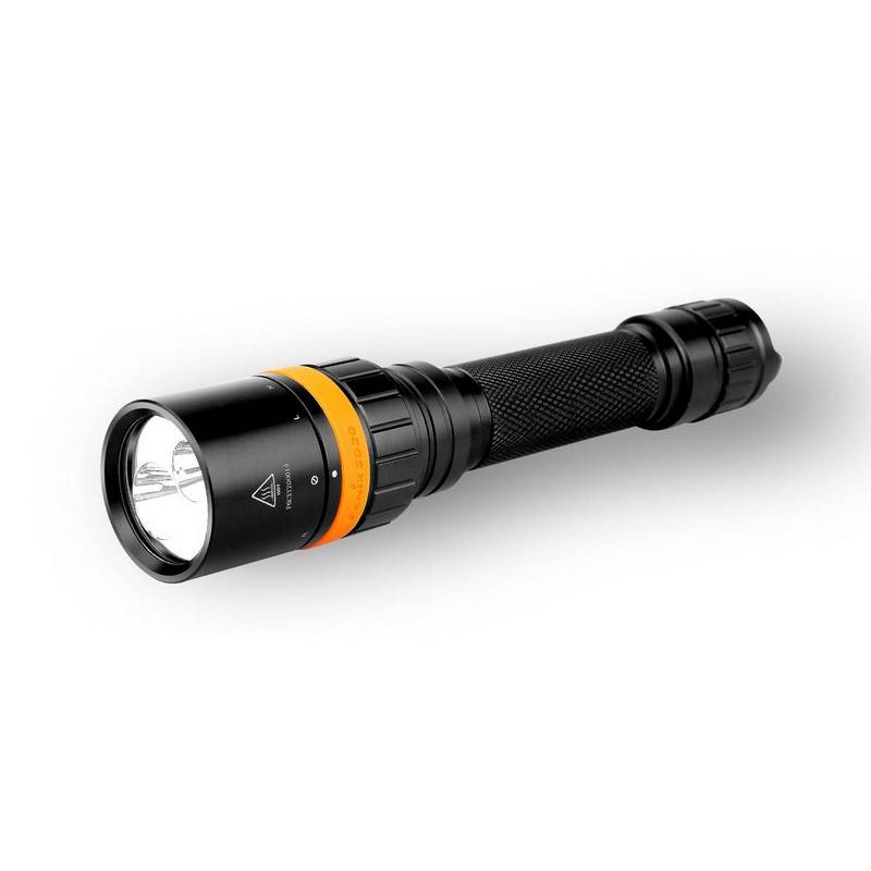 Фонарь Fenix SD20 Cree XM-L 2 U2 дайвинг-фото